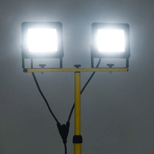 vidaXL Projetor c/ ilumina&ccedil;&atilde;o LED e trip&eacute; 2x100 W branco frio