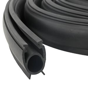 vidaXL Veda&ccedil;&atilde;o da Porta da Garagem Preto 41 x 33 mm 5,5 m PVC