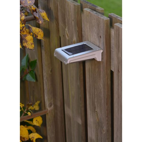 Luxform Ilumina&ccedil;&atilde;o de parede para jardim LED solar Madison 34105