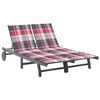 Red_check_pattern