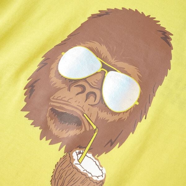 T-shirt infantil com mangas curtas amarelo 128